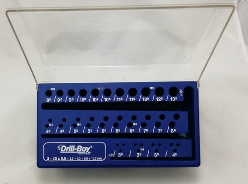 Drill boy scatola vuota tavola - drill,
